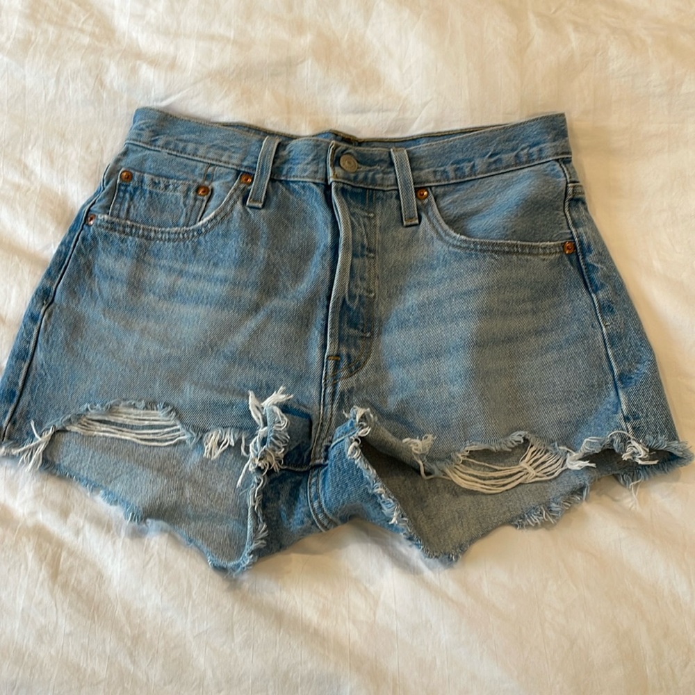 Levi’s 501 denim shorts
